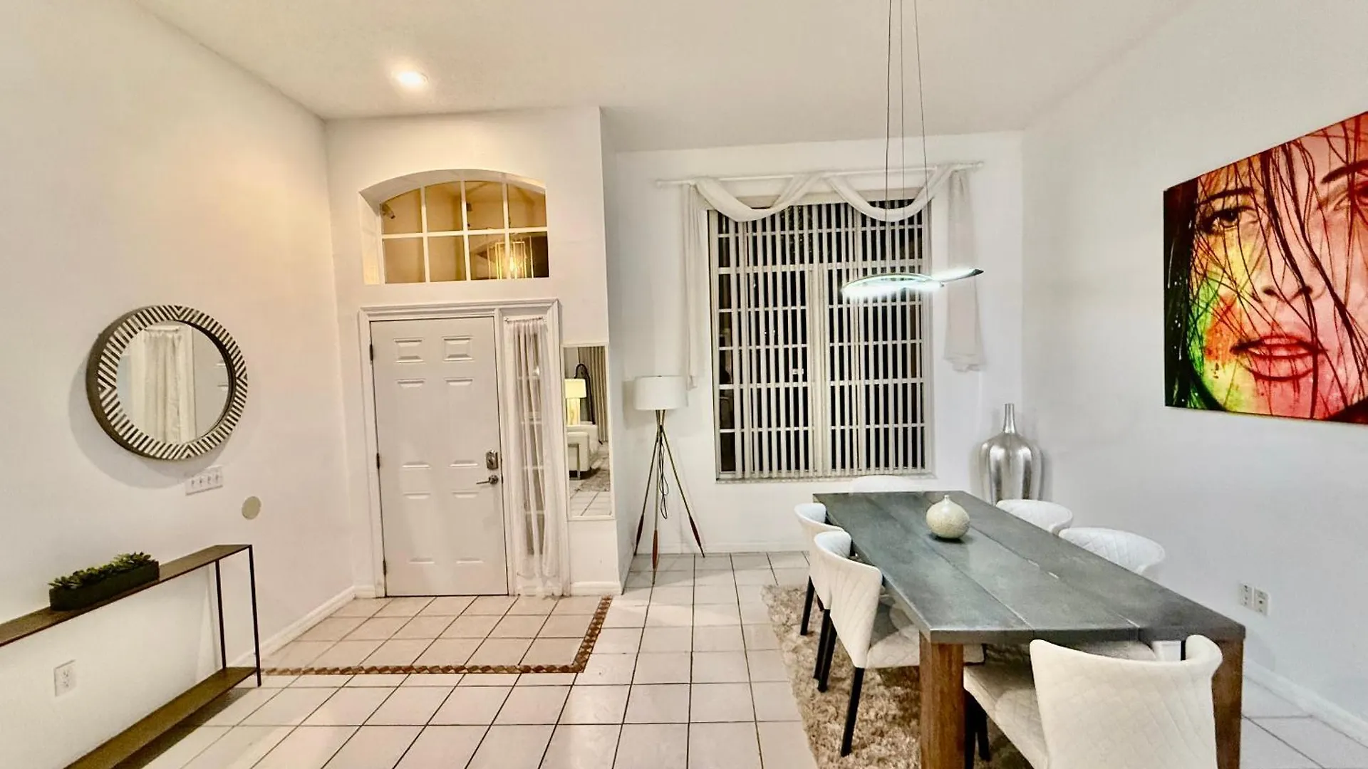 Grand Family Deluxe 4Br House Near Disney Parks Davenport 0*,  United States